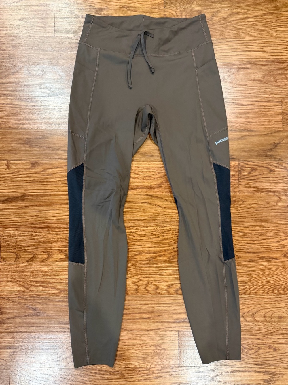 Patagonia Woman's Yoga/Performance Legging - Small